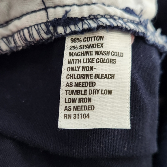 Crown & Ivy Pink Pineapple Shorts - Picture 6 of 9